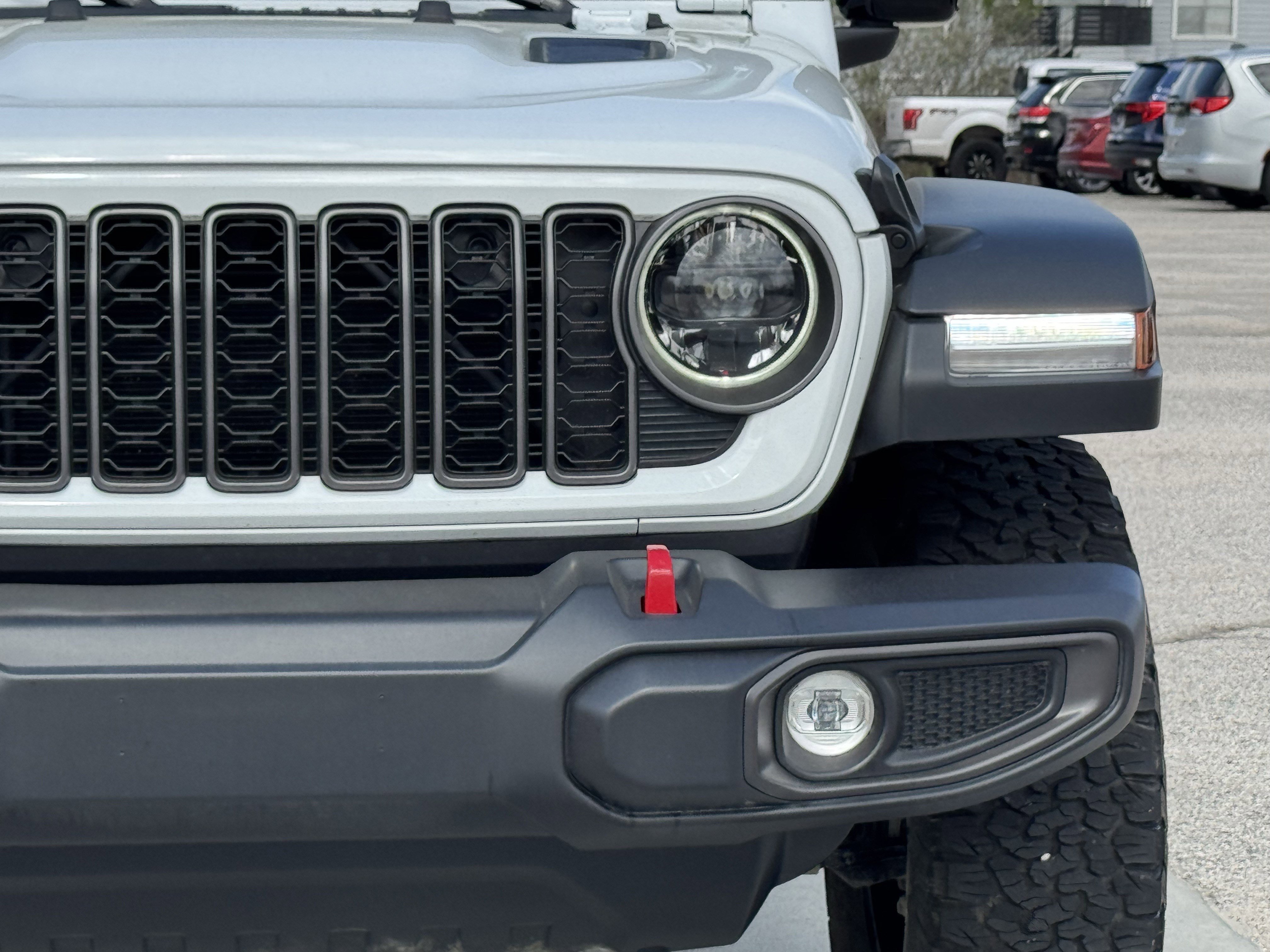 Used 2025 Jeep Wrangler Unlimited Rubicon image 5