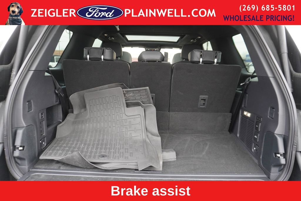 Used 2025 Lincoln Navigator Reserve w/ Jet Appearance Package image 14