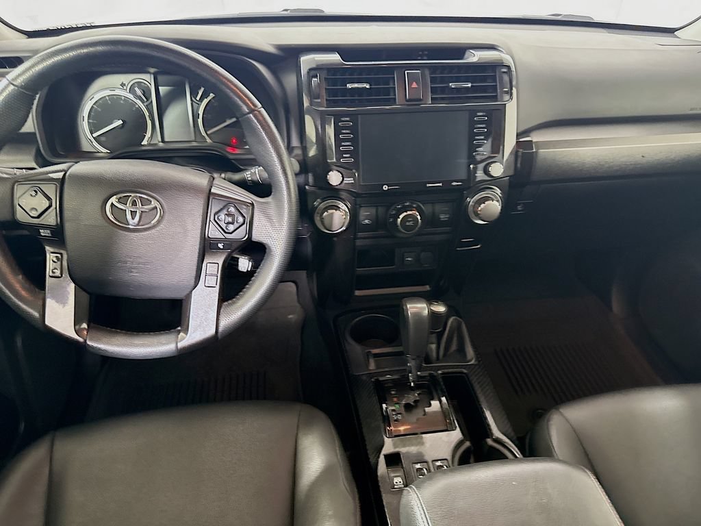 Certified 2021 Toyota 4Runner Venture w/ Moonroof Package AWD/4WD image 20