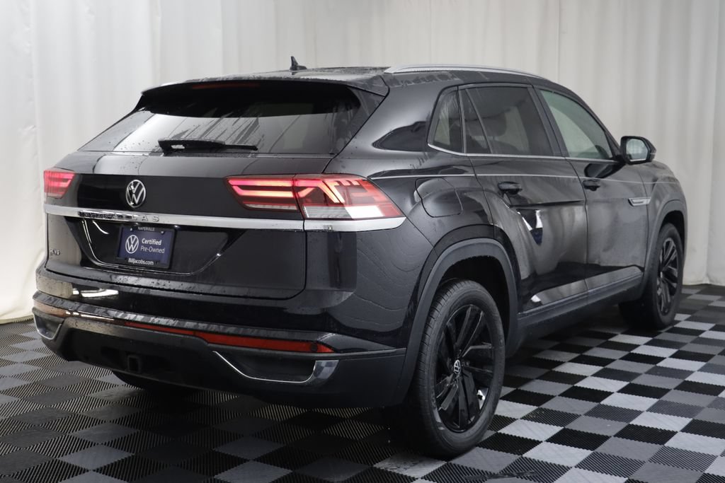 Used 2023 Volkswagen Atlas Cross Sport SE w/ Black Wheel Package FWD image 16