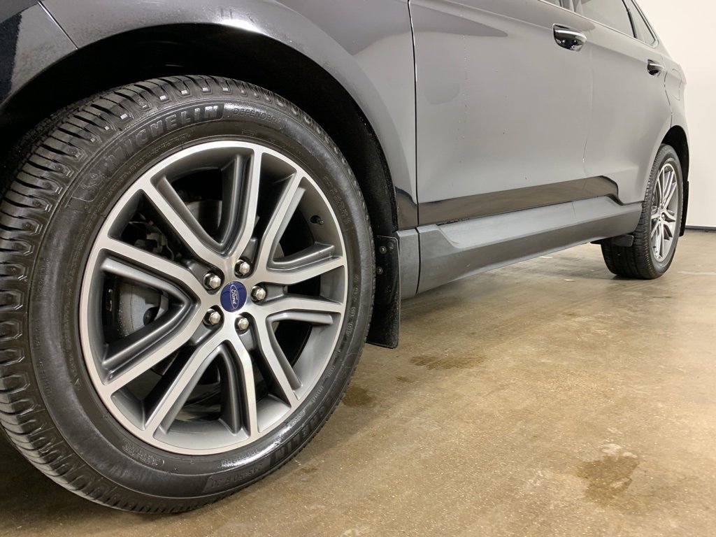Used 2020 Ford Edge Titanium w/ Equipment Group 301A image 2