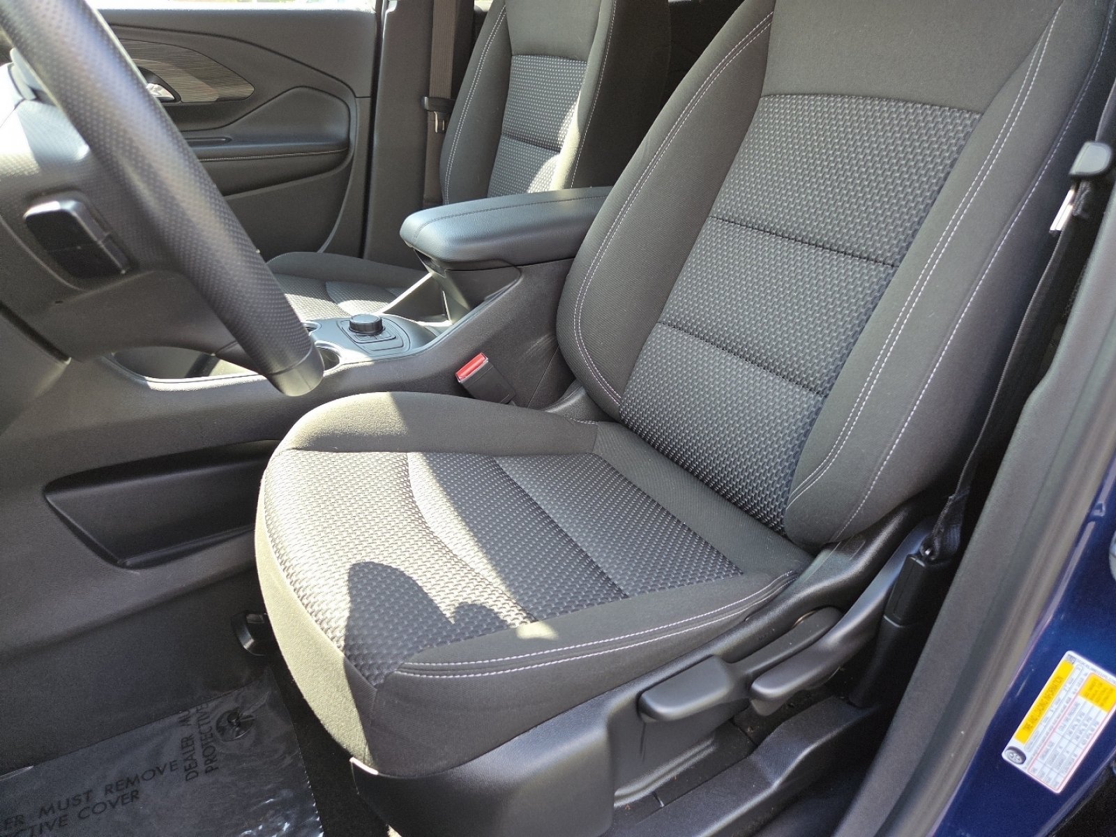 Used 2023 GMC Terrain SLE FWD image 23