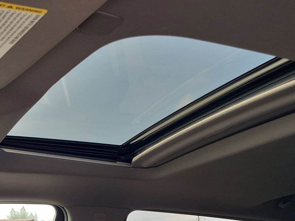 Used 2021 Chevrolet Silverado 1500 LT Trail Boss w/ Convenience Package II image 18