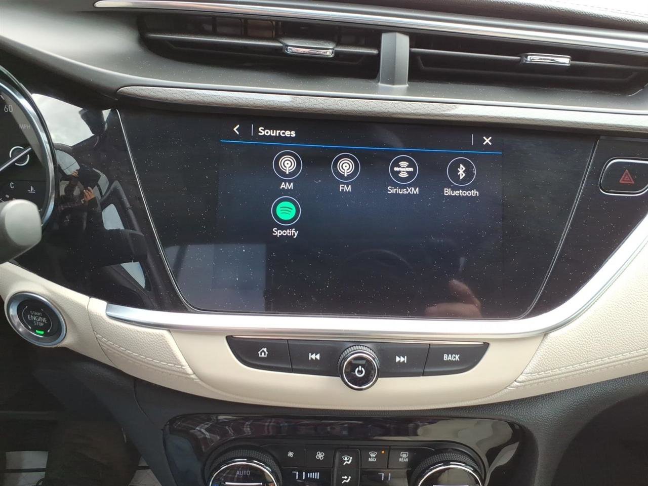 Used 2021 Buick Encore GX Select w/ Advanced Technology Package FWD image 21