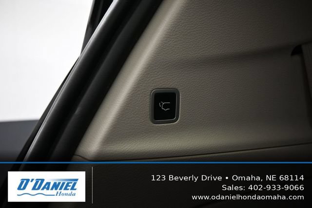 Used 2022 Chrysler Pacifica Touring-L FWD image 42