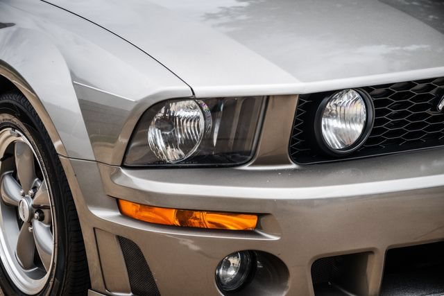Used 2005 Ford Mustang GT Premium RWD image 46