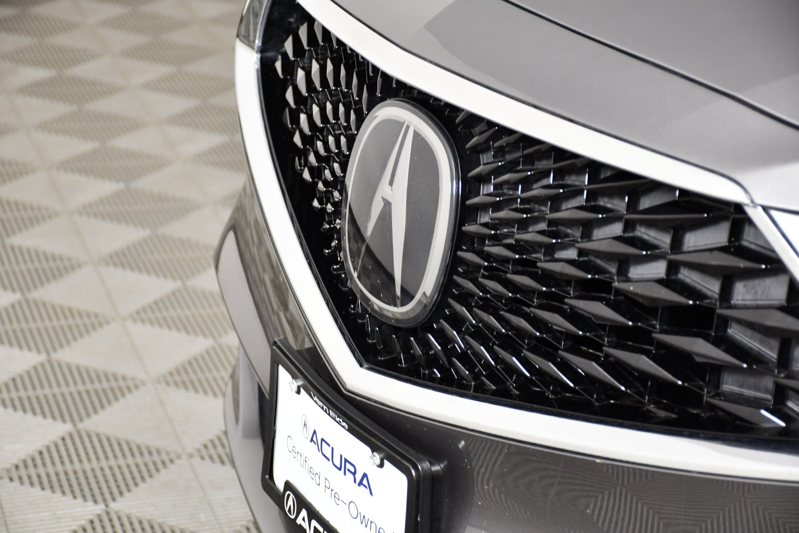 Certified 2024 Acura MDX SH-AWD image 11
