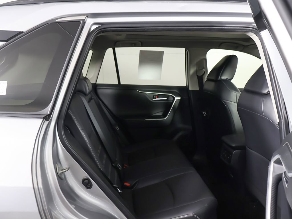 Used 2022 Toyota RAV4 Limited image 33