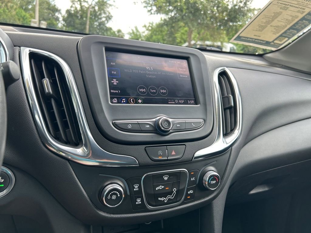 Used 2023 Chevrolet Equinox LT image 24