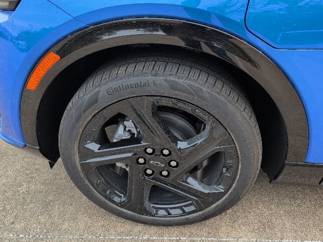 New 2026 Chevrolet Equinox EV RS FWD image 3