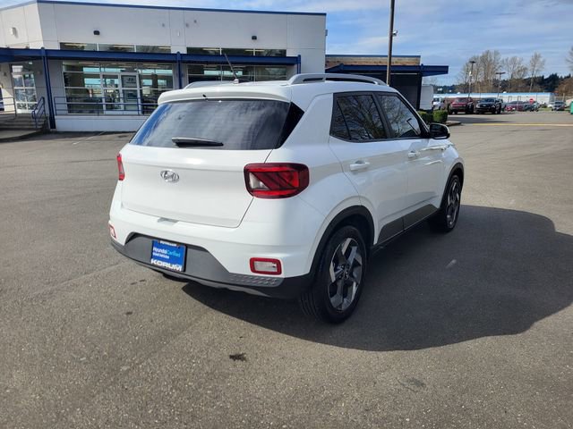 Certified 2024 Hyundai Venue SEL image 7