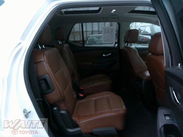Used 2020 Chevrolet Traverse High Country image 36