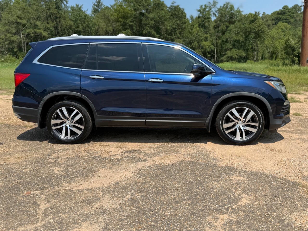 Used 2018 Honda Pilot Touring image 6