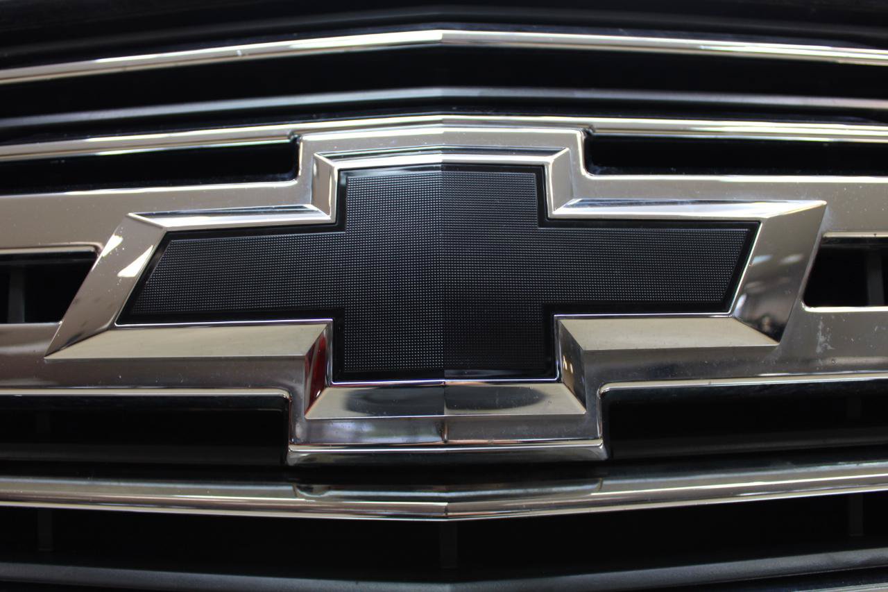 Used 2015 Chevrolet Tahoe LTZ AWD/4WD image 10