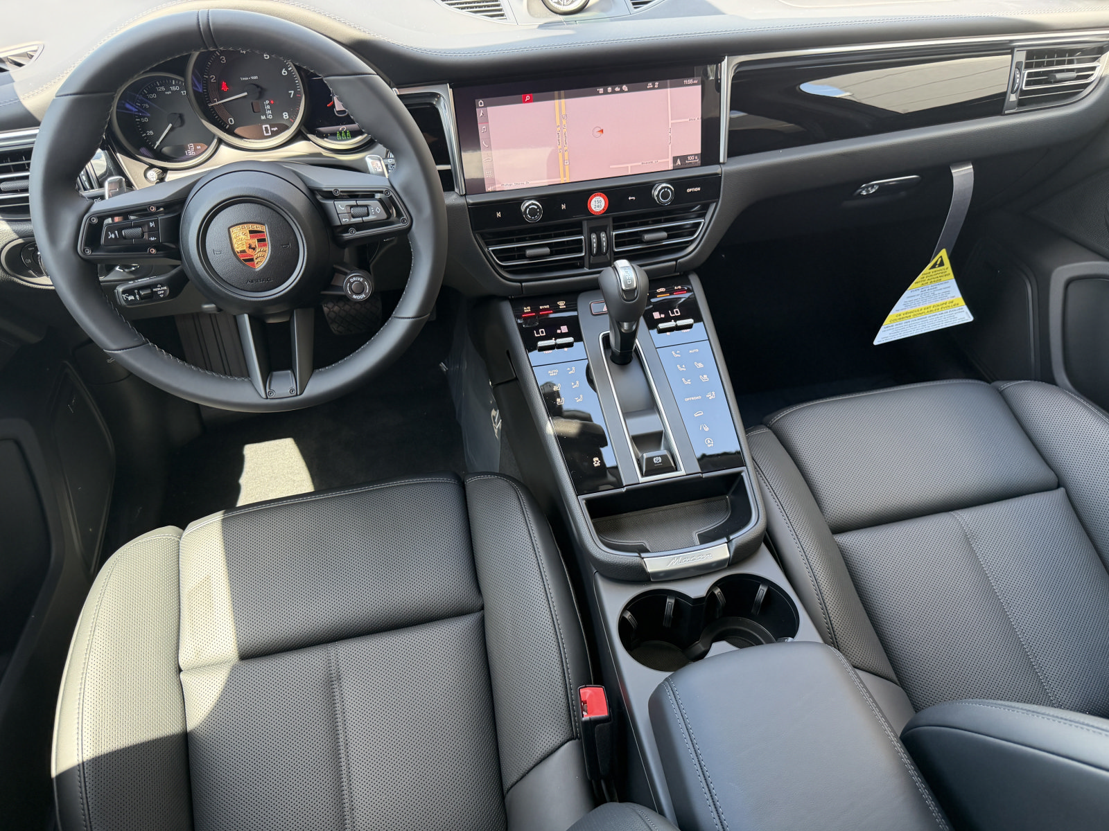 New 2026 Porsche Macan AWD/4WD image 14