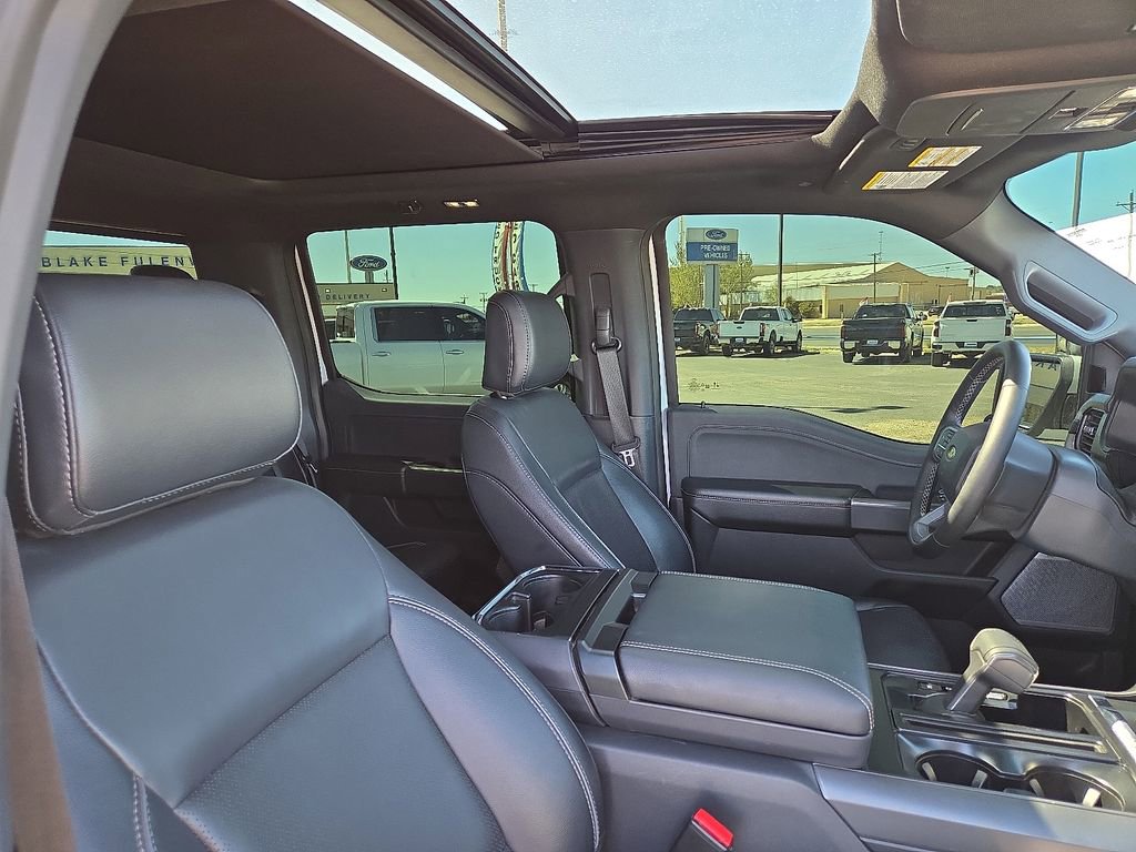 Used 2025 Ford F150 Lariat w/ Equipment Group 501A Mid image 14