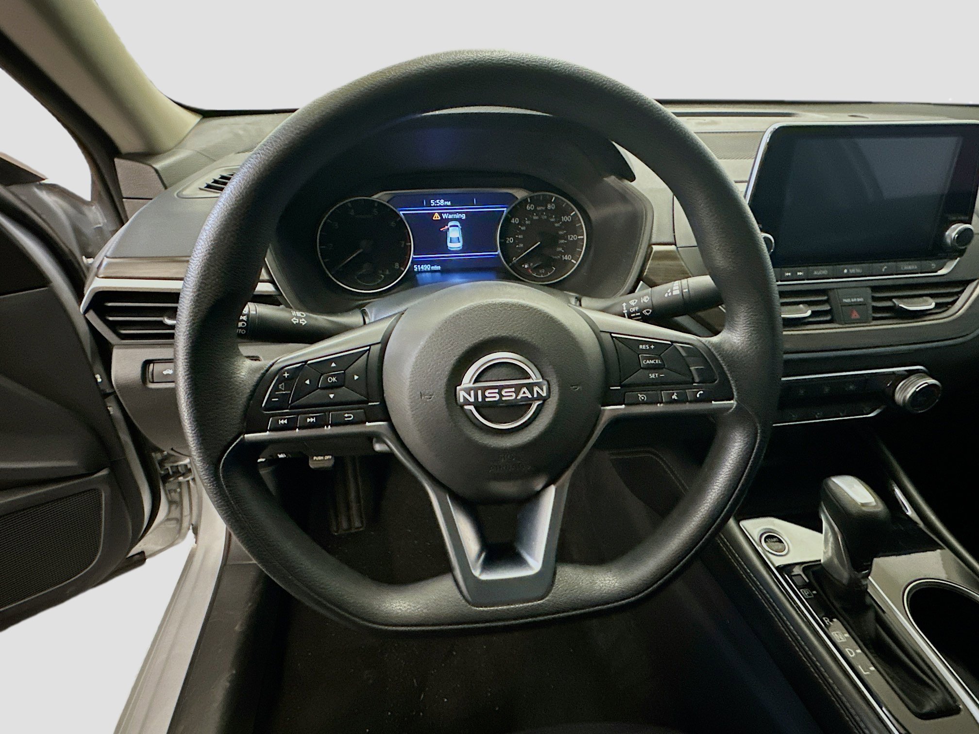 Used 2023 Nissan Altima 2.5 SV image 18