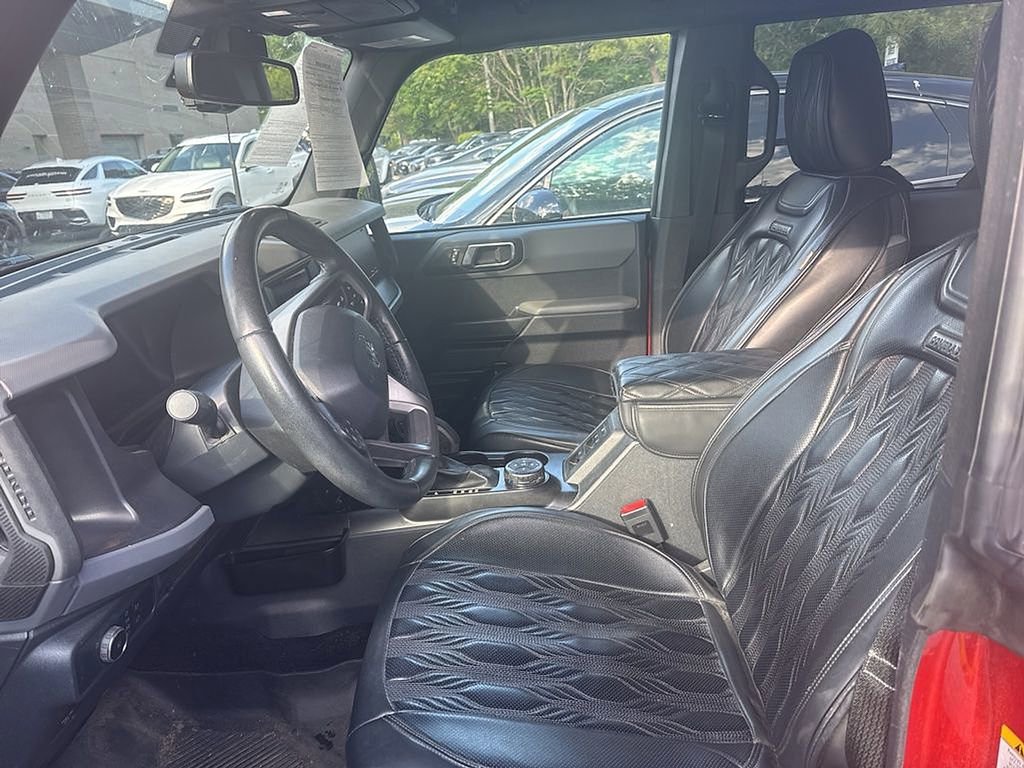 Used 2022 Ford Bronco Big Bend w/ Sasquatch Package AWD/4WD image 9