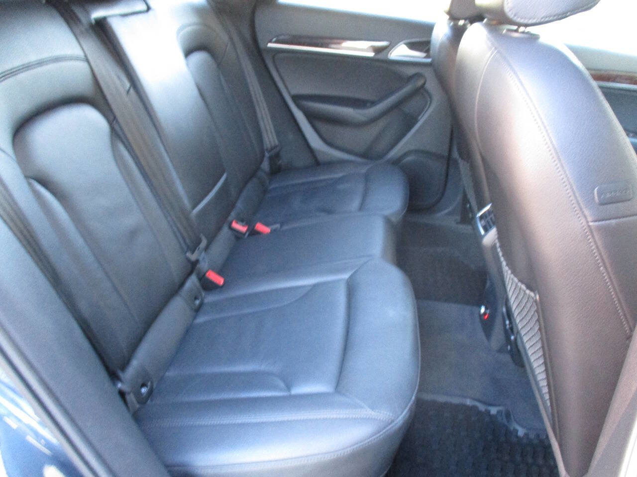 Used 2018 Audi Q3 2.0T Premium Plus w/ Premium Plus Package image 86