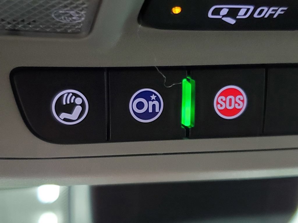 Used 2022 Chevrolet Equinox LT FWD image 18