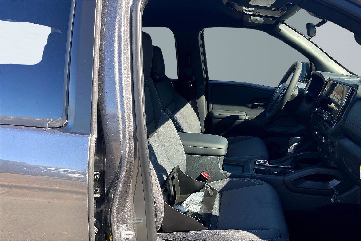 New 2026 Nissan Frontier SV w/ All-Weather Content Package image 9