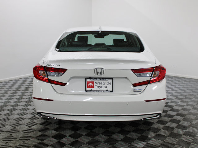 Used 2020 Honda Accord Touring image 5