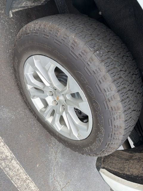 Used 2024 Chevrolet Silverado 1500 LTZ image 3