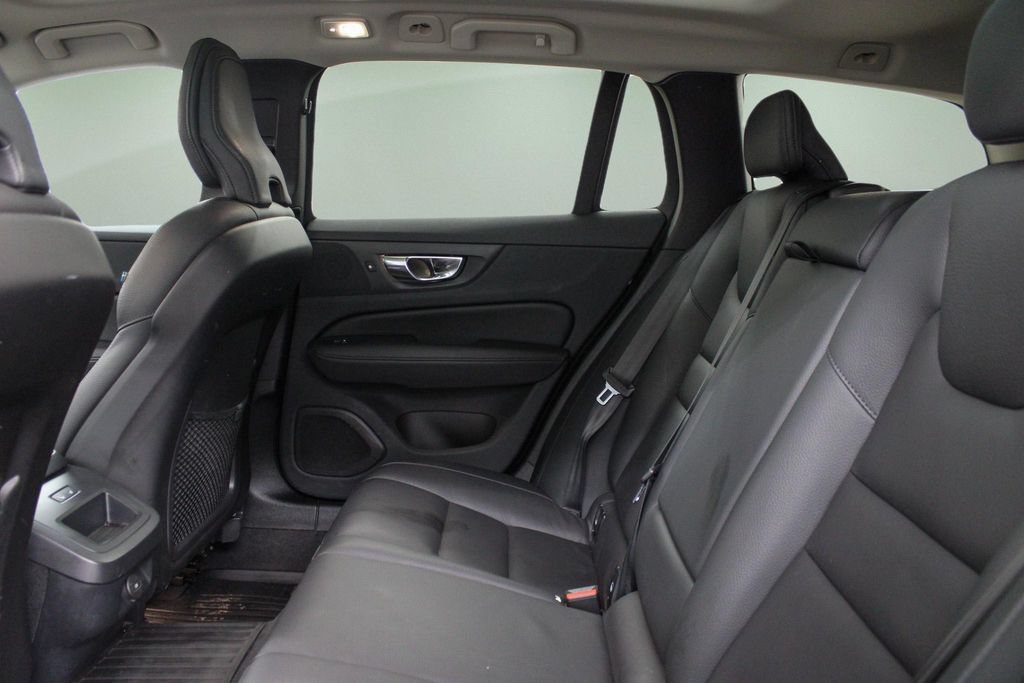 Certified 2023 Volvo V60 B5 Cross Country Plus w/ Climate Package AWD/4WD image 26