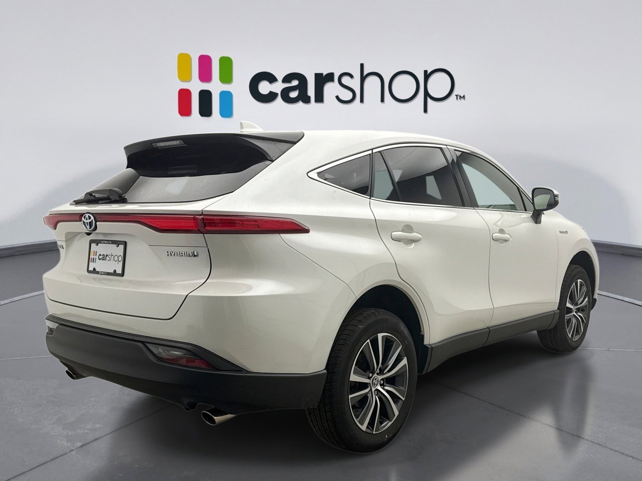 Used 2021 Toyota Venza LE w/ Carpet Mat Package (TMS) image 5