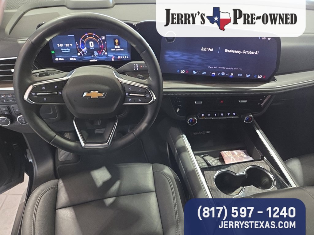 Used 2026 Chevrolet Suburban LT w/ Comfort Package AWD/4WD image 8