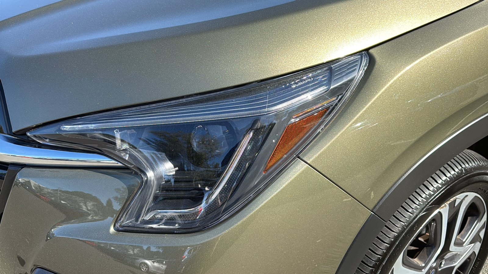 Certified 2025 Subaru Ascent Limited AWD/4WD image 9