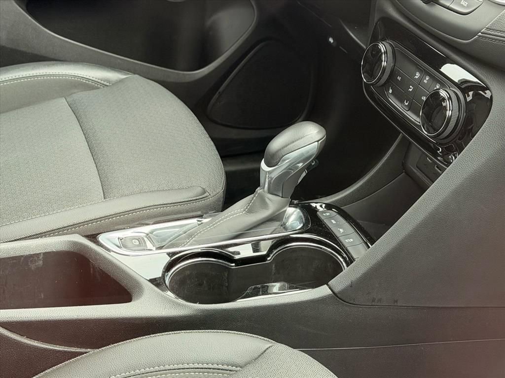 Used 2023 Buick Encore GX Preferred w/ Cold Weather Comfort Package AWD/4WD image 19