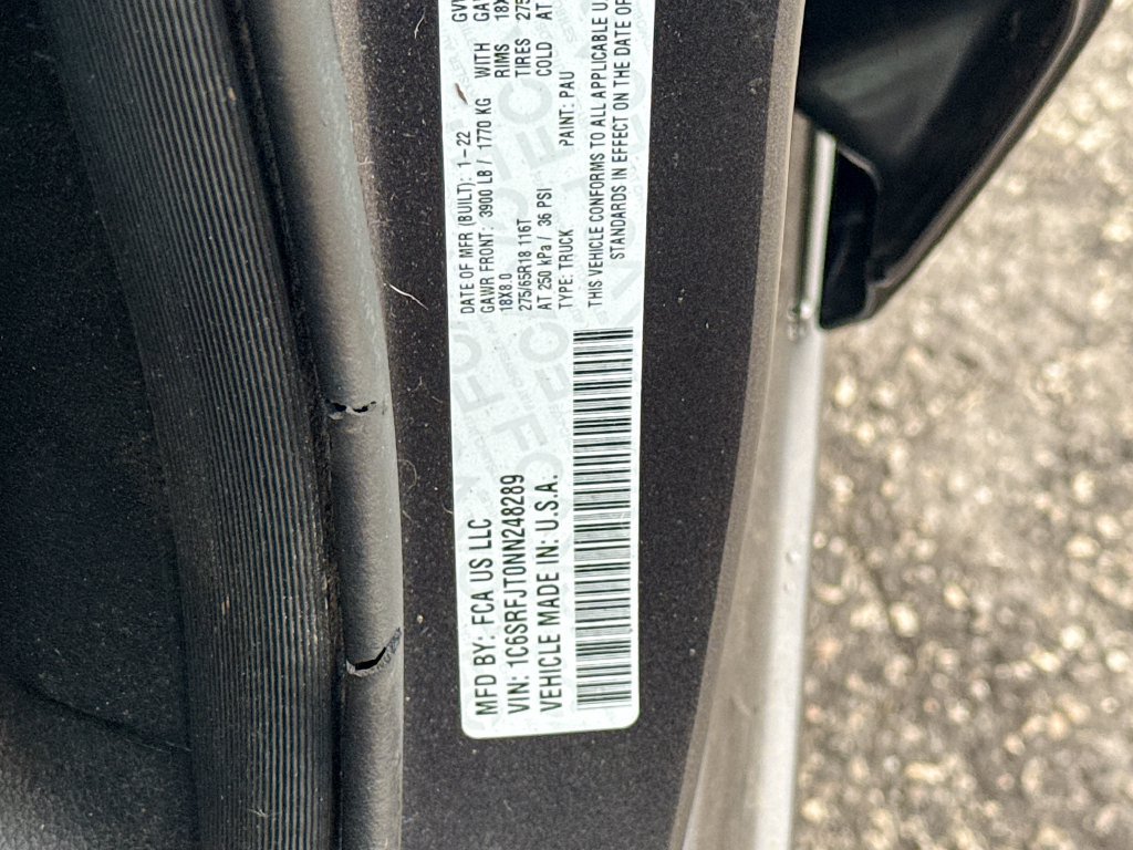 Used 2022 RAM 1500 Laramie AWD/4WD image 34