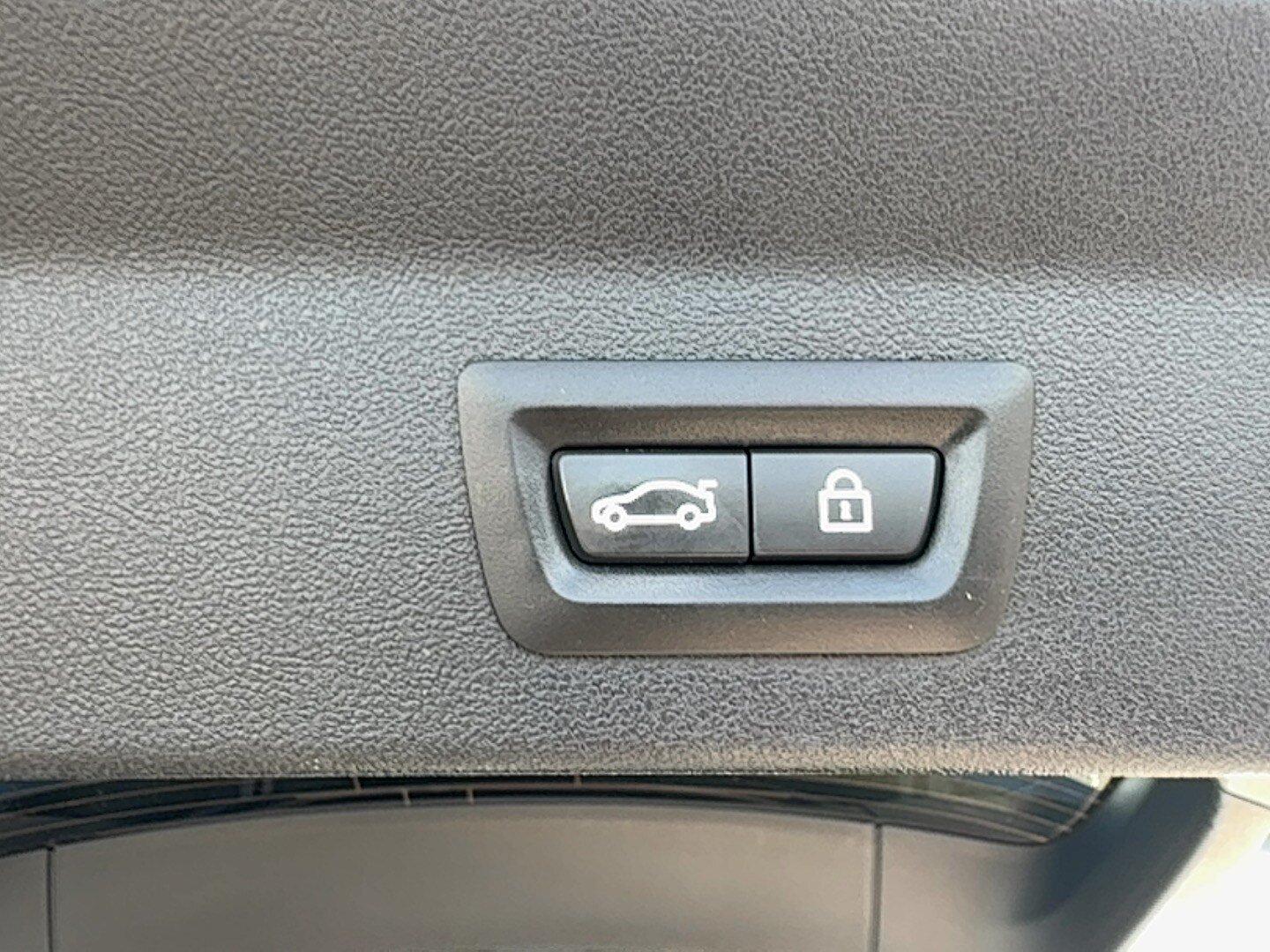 Used 2018 BMW X3 xDrive30i AWD/4WD image 8