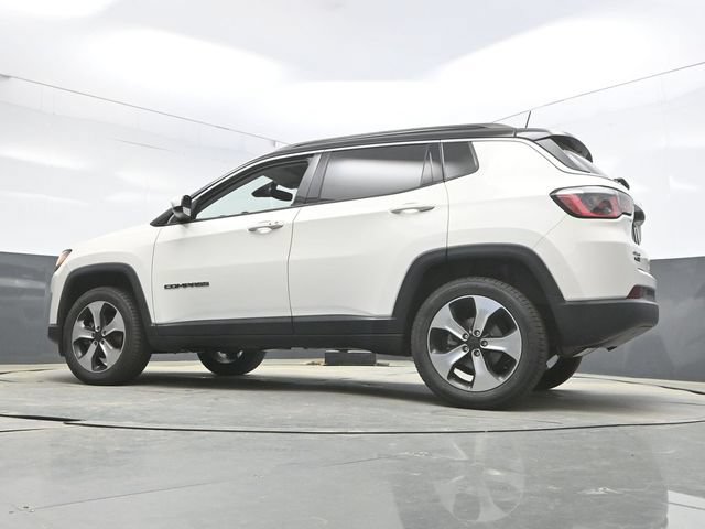 Used 2018 Jeep Compass Latitude w/ Popular Equipment Group AWD/4WD image 51