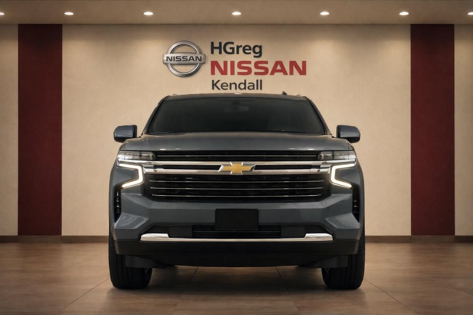 Used 2024 Chevrolet Suburban LS RWD image 5