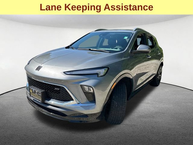 Used 2024 Buick Encore GX Sport Touring AWD/4WD image 5