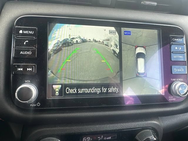 Used 2023 Nissan Kicks SR FWD image 19