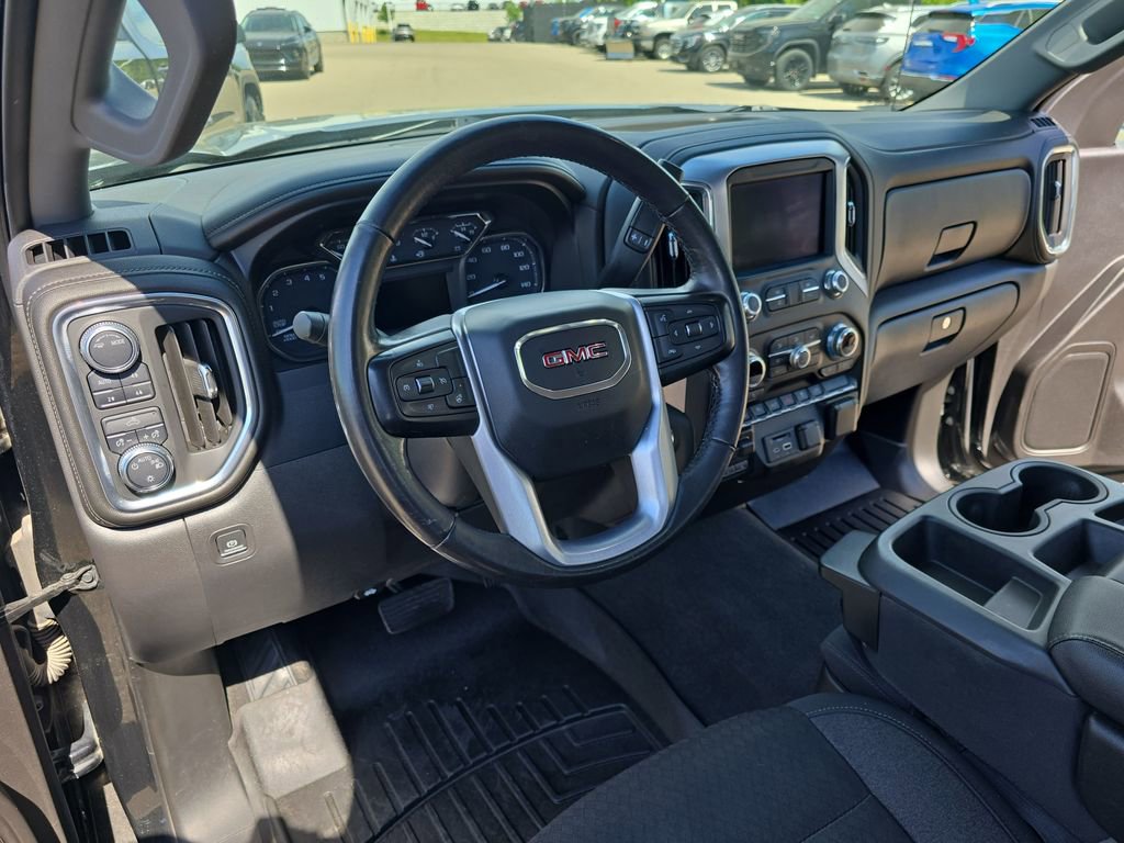 Used 2021 GMC Sierra 1500 SLE w/ X31 Off-Road Package AWD/4WD image 16