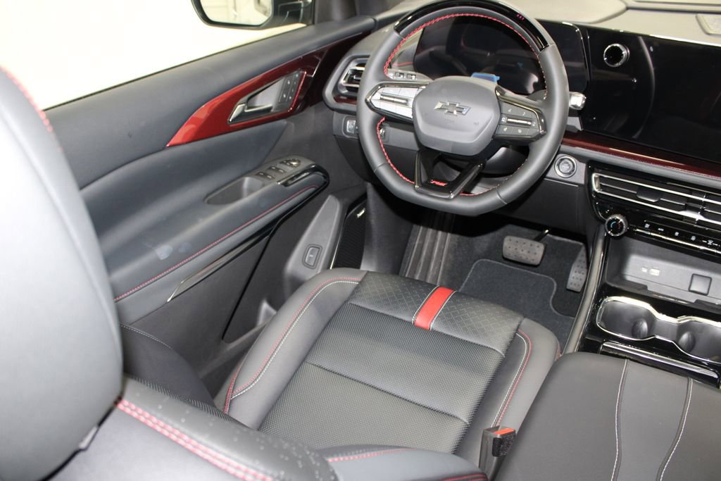 New 2026 Chevrolet Traverse RS w/ LPO, Floor Liner Package image 33