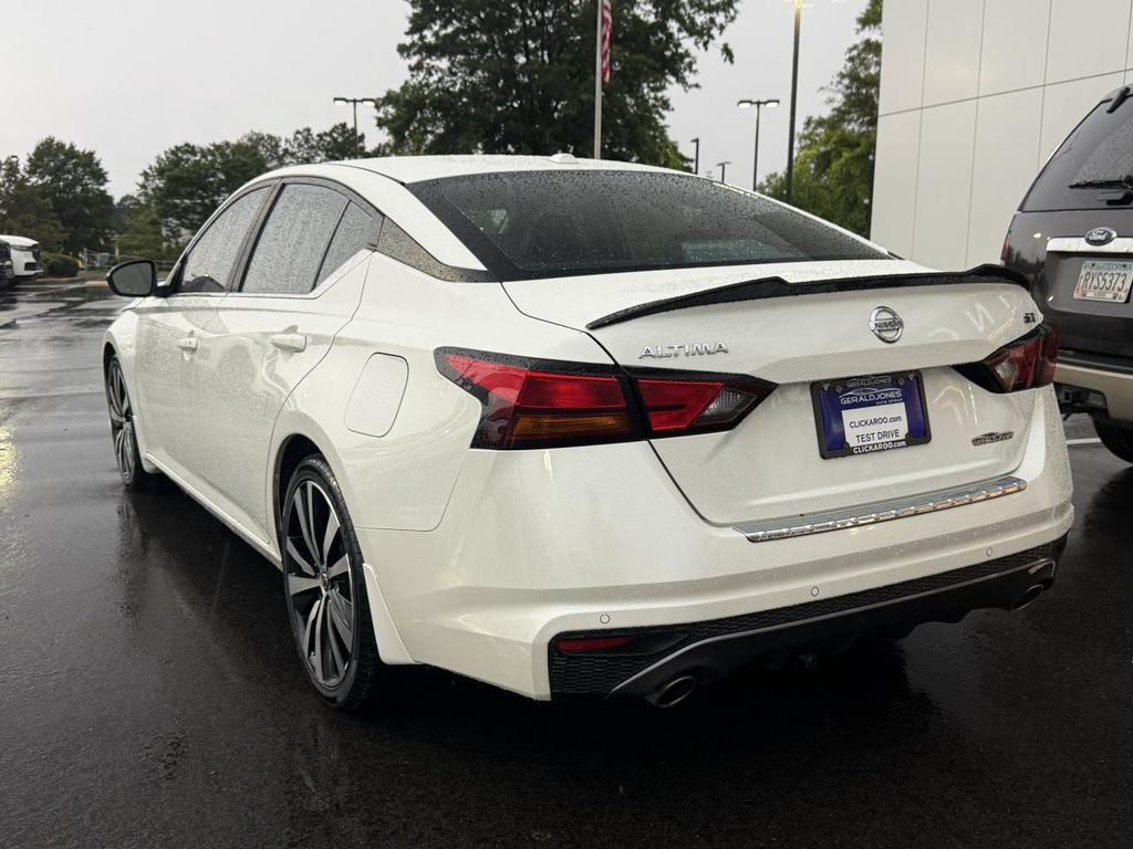 Used 2022 Nissan Altima 2.5 SR FWD image 6