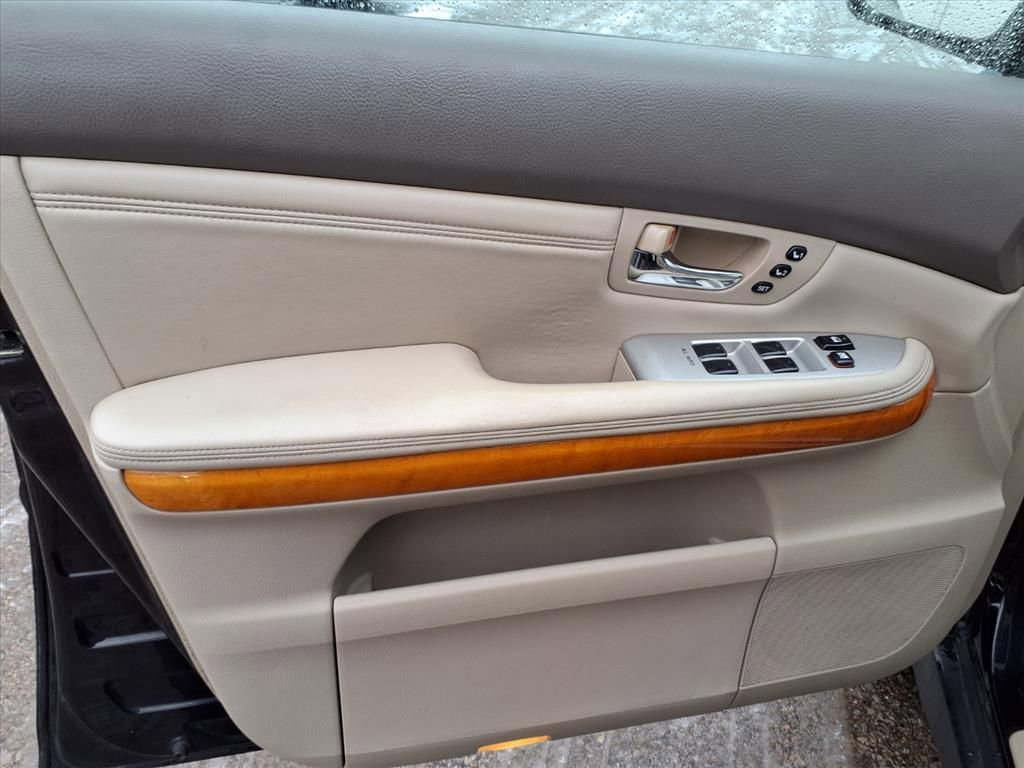 Used 2004 Lexus RX 330 image 14