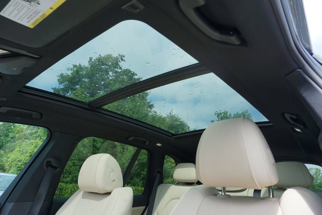 Used 2022 BMW X5 sDrive40i w/ M Sport Package RWD image 15