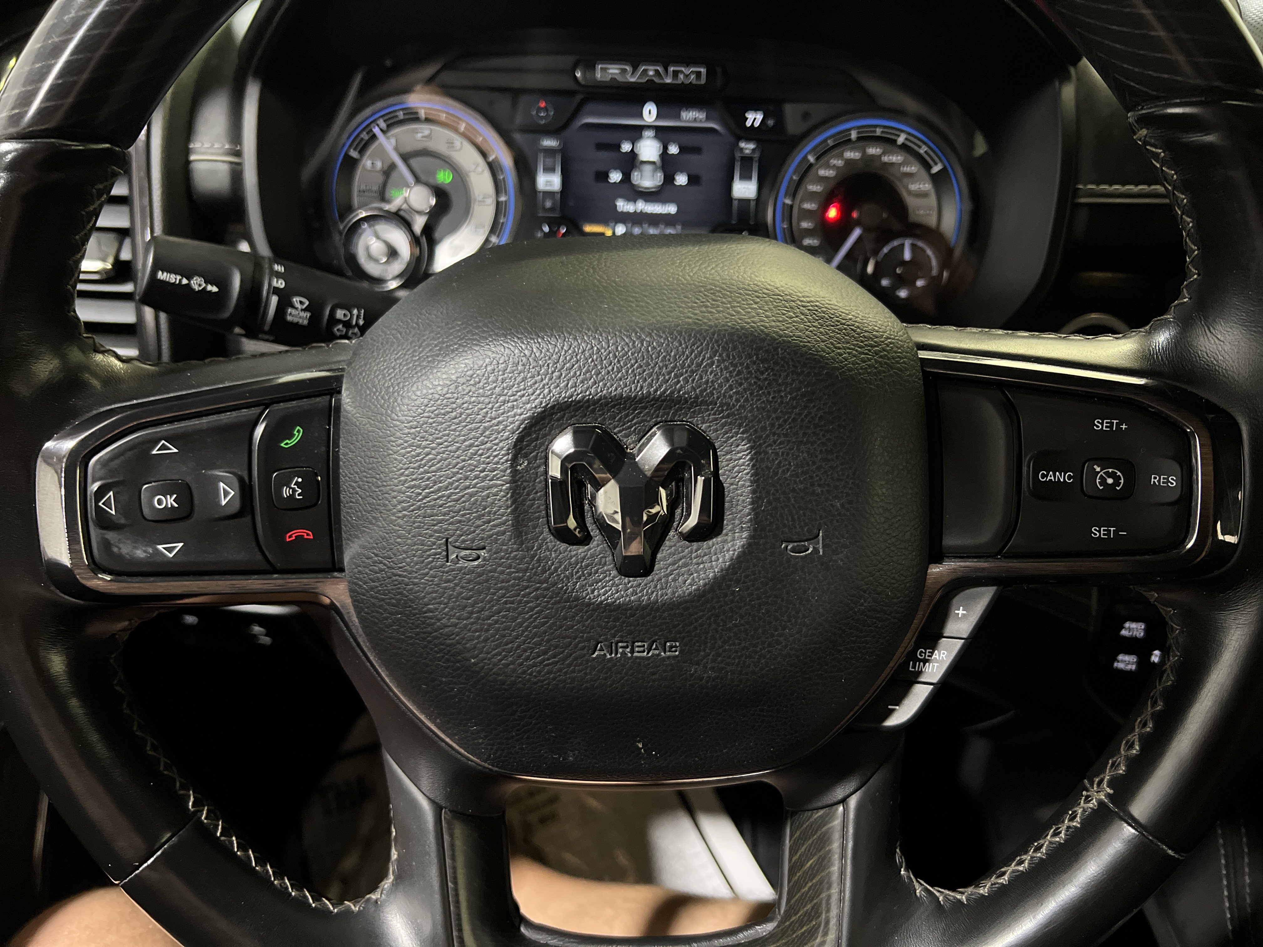 Used 2022 RAM 1500 Limited w/ Night Edition AWD/4WD image 27