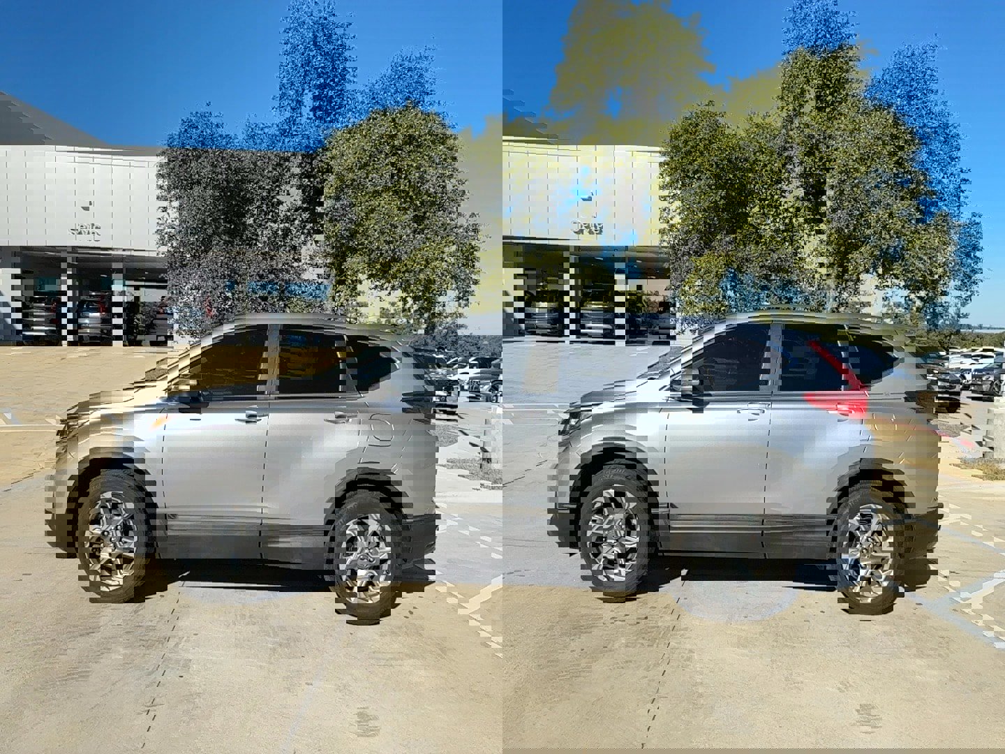 Used 2017 Honda CR-V EX-L image 3