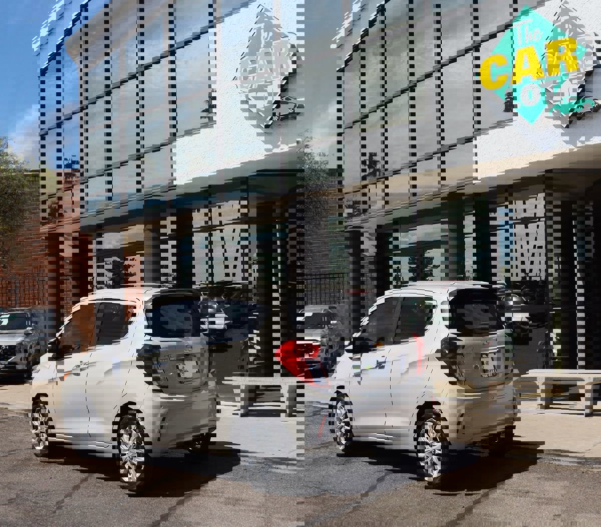 Used 2016 Chevrolet Spark LT w/ Driver Confidence Package image 9