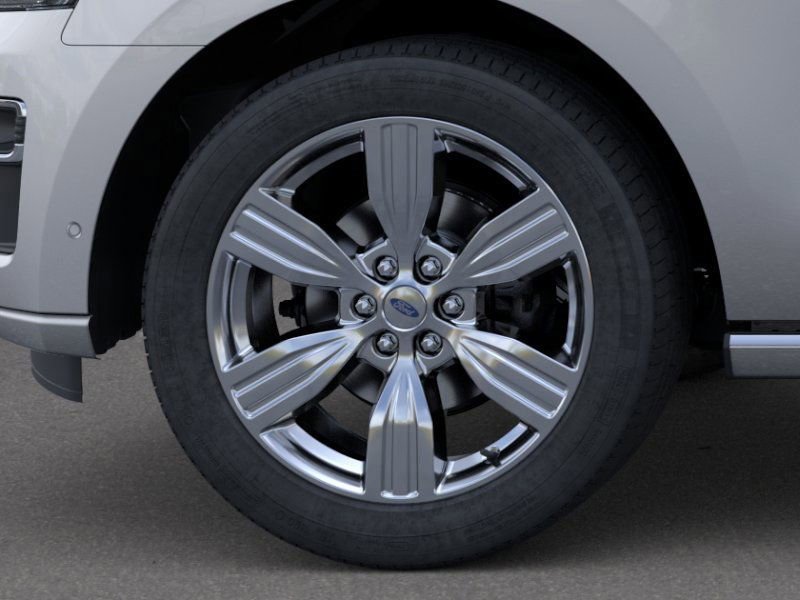 New 2024 Ford Expedition Platinum image 19