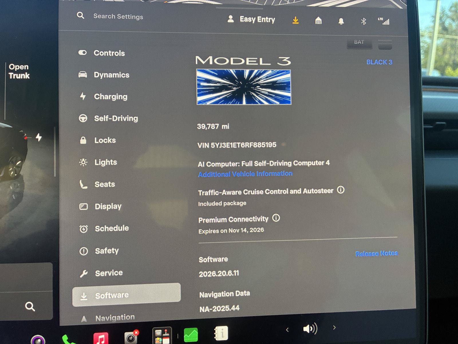 Used 2024 Tesla Model 3 Performance AWD/4WD image 24