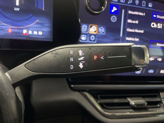 Used 2024 Chevrolet Equinox EV RS image 20