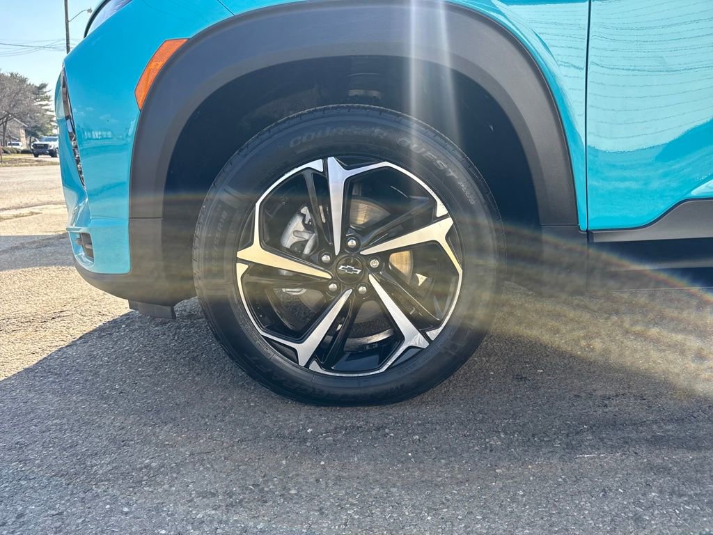 Used 2021 Chevrolet TrailBlazer RS w/ Sun and Liftgate Package image 29